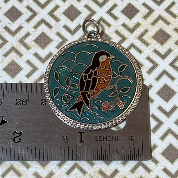 Vintage Sara Coventry Silver Tone “Spring Song” Bird Pendant - Picture 3 of 7